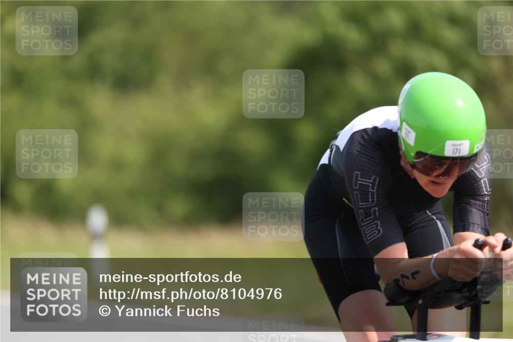 22.06.2025 - Viking Triathlon Yannick Fuchs http://msf.ph/oto/8104976 22.06.2025 11:28:57 Radfahren 3, 11, 14, 33, 171, 251, 310, 614 meine-sportfotos.de