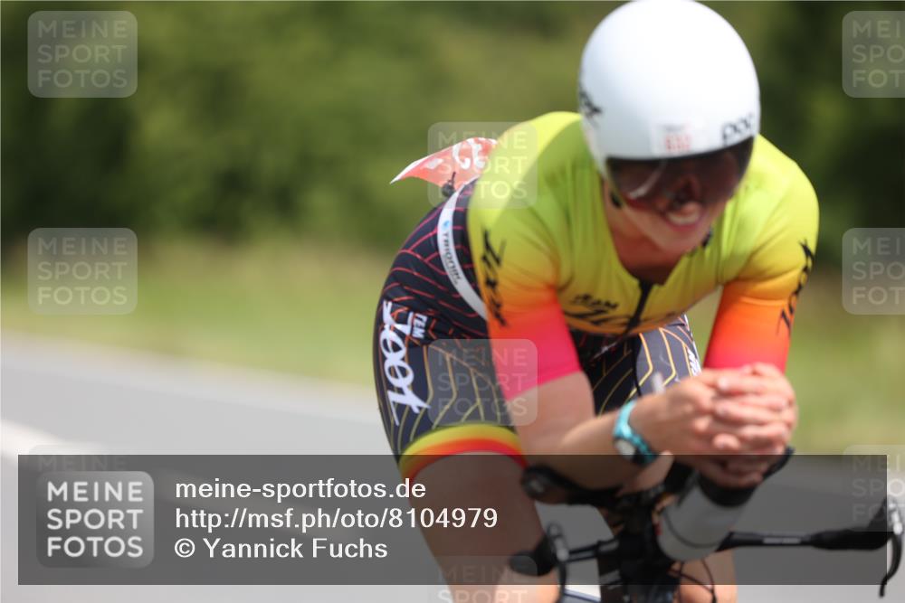 22.06.2025 - Viking Triathlon Yannick Fuchs http://msf.ph/oto/8104979 22.06.2025 12:08:53 Radfahren 14, 48, 99, 117, 162, 463, 632, 640, 651 meine-sportfotos.de