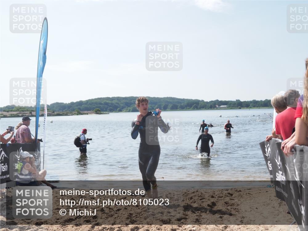 22.06.2025 - Viking Triathlon MichiJ http://msf.ph/oto/8105023 22.06.2025 10:48:42 Schwimmen 166, 412, 494, 607 meine-sportfotos.de