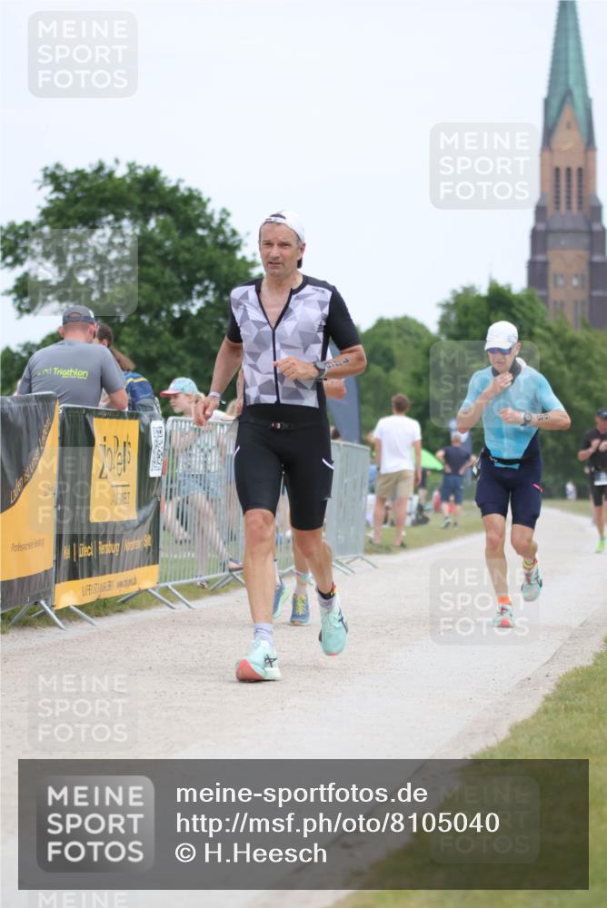22.06.2025 - Viking Triathlon H.Heesch http://msf.ph/oto/8105040 22.06.2025 13:42:38 Laufen 68, 146, 207, 323 meine-sportfotos.de