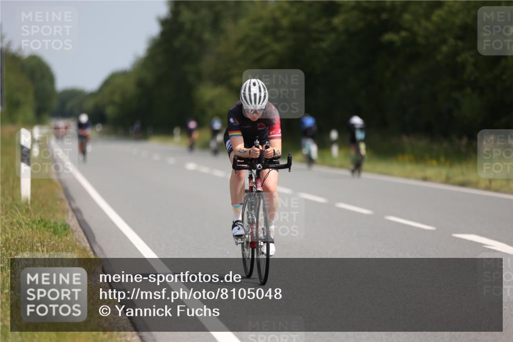 22.06.2025 - Viking Triathlon Yannick Fuchs http://msf.ph/oto/8105048 22.06.2025 11:29:02 Radfahren 14, 33, 251, 310, 394, 614 meine-sportfotos.de