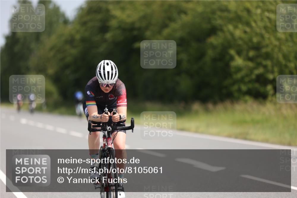 22.06.2025 - Viking Triathlon Yannick Fuchs http://msf.ph/oto/8105061 22.06.2025 11:29:03 Radfahren 14, 33, 251, 310, 394, 614 meine-sportfotos.de