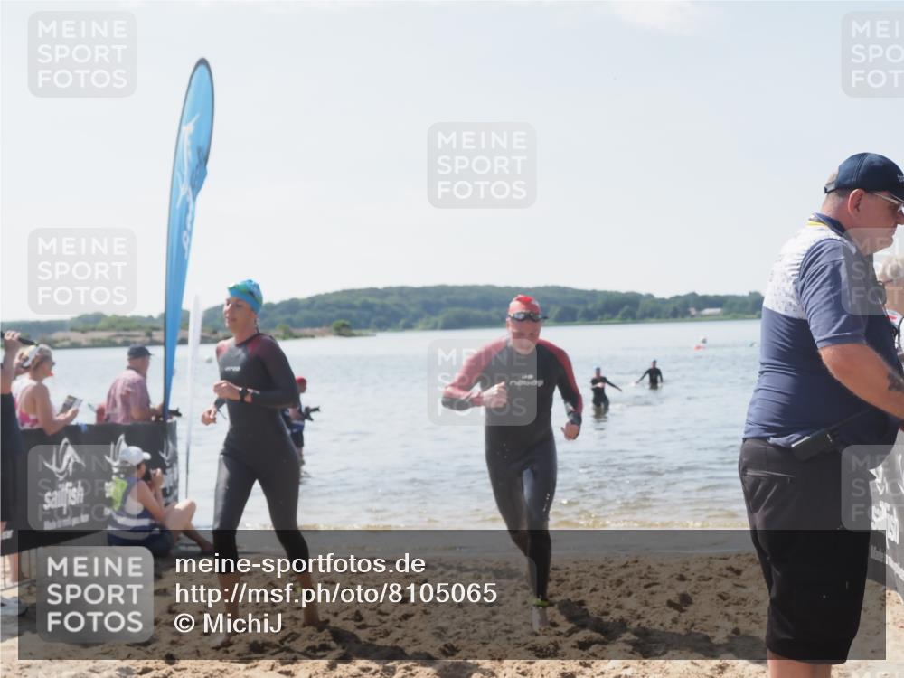 22.06.2025 - Viking Triathlon MichiJ http://msf.ph/oto/8105065 22.06.2025 10:49:00 Schwimmen 166, 353, 607 meine-sportfotos.de
