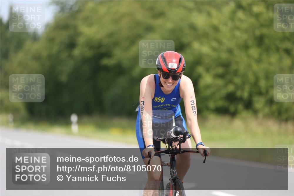 22.06.2025 - Viking Triathlon Yannick Fuchs http://msf.ph/oto/8105070 22.06.2025 12:09:24 Radfahren 31, 140, 195, 383, 446 meine-sportfotos.de