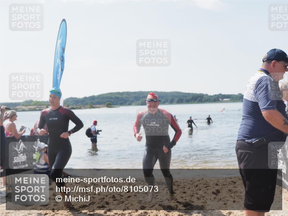22.06.2025 - Viking Triathlon MichiJ http://msf.ph/oto/8105073 22.06.2025 10:49:00 Schwimmen 166, 353, 607 meine-sportfotos.de