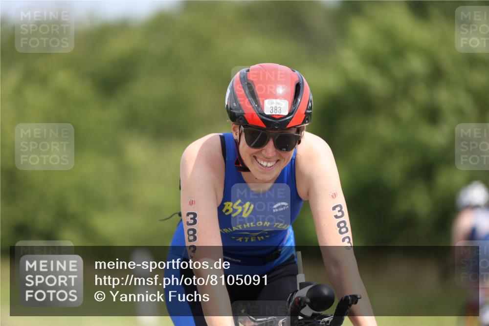 22.06.2025 - Viking Triathlon Yannick Fuchs http://msf.ph/oto/8105091 22.06.2025 12:09:25 Radfahren 31, 140, 167, 195, 383, 446 meine-sportfotos.de