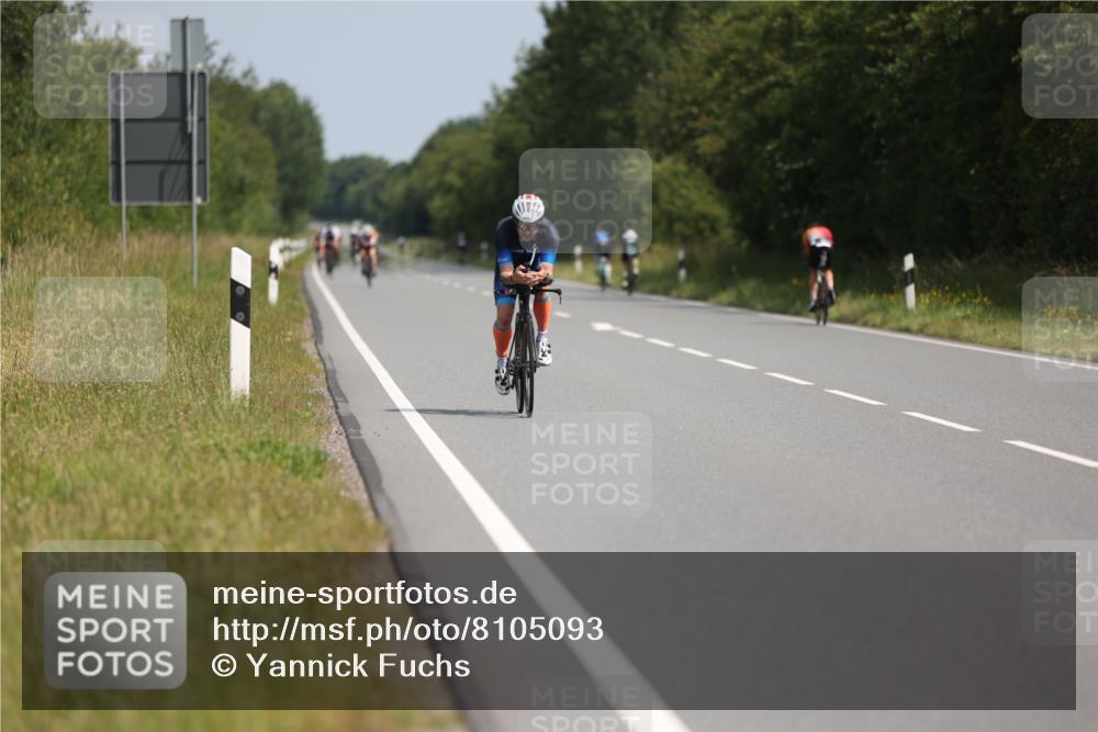 22.06.2025 - Viking Triathlon Yannick Fuchs http://msf.ph/oto/8105093 22.06.2025 11:29:07 Radfahren 14, 152, 251, 310, 394 meine-sportfotos.de