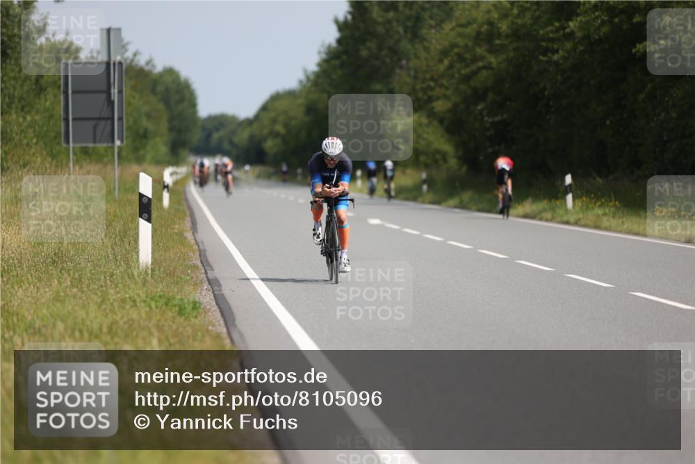 22.06.2025 - Viking Triathlon Yannick Fuchs http://msf.ph/oto/8105096 22.06.2025 11:29:08 Radfahren 14, 152, 310, 394 meine-sportfotos.de