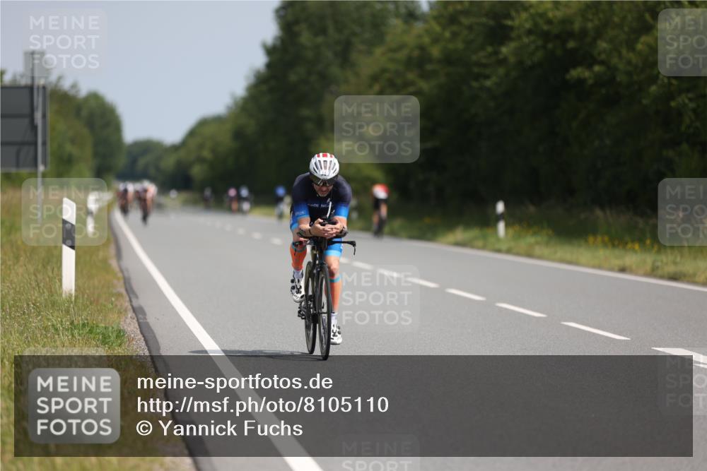 22.06.2025 - Viking Triathlon Yannick Fuchs http://msf.ph/oto/8105110 22.06.2025 11:29:09 Radfahren 14, 152, 310, 394 meine-sportfotos.de