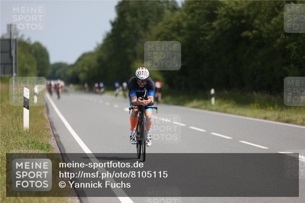 22.06.2025 - Viking Triathlon Yannick Fuchs http://msf.ph/oto/8105115 22.06.2025 11:29:09 Radfahren 14, 152, 310, 394 meine-sportfotos.de