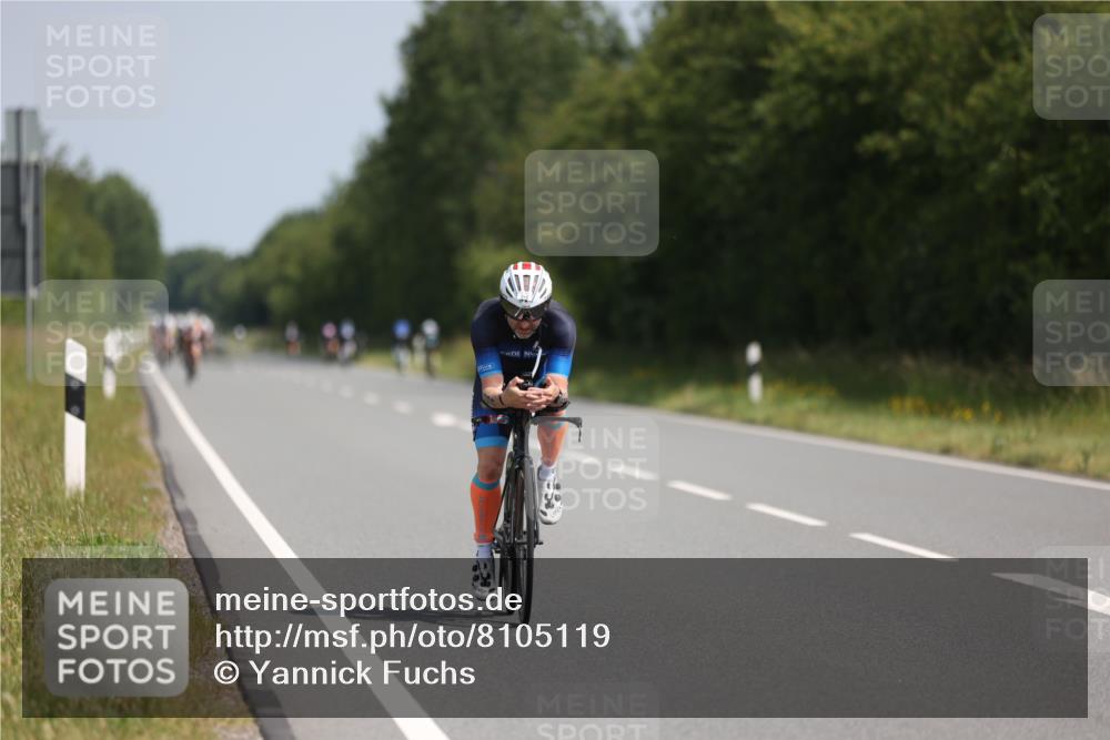 22.06.2025 - Viking Triathlon Yannick Fuchs http://msf.ph/oto/8105119 22.06.2025 11:29:09 Radfahren 14, 152, 310, 394 meine-sportfotos.de