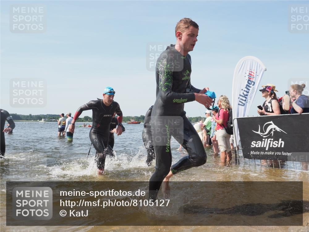 22.06.2025 - Viking Triathlon KatJ http://msf.ph/oto/8105127 22.06.2025 10:36:10 Schwimmen 19, 101, 313, 334, 377, 407, 448, 636 meine-sportfotos.de
