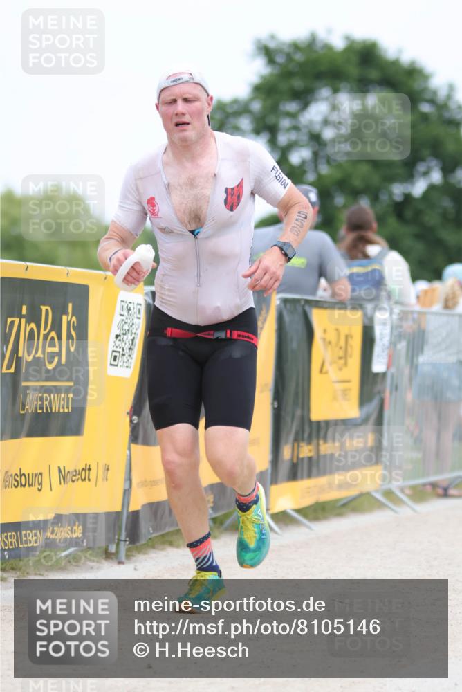 22.06.2025 - Viking Triathlon H.Heesch http://msf.ph/oto/8105146 22.06.2025 13:43:25 Laufen 457, 556 meine-sportfotos.de