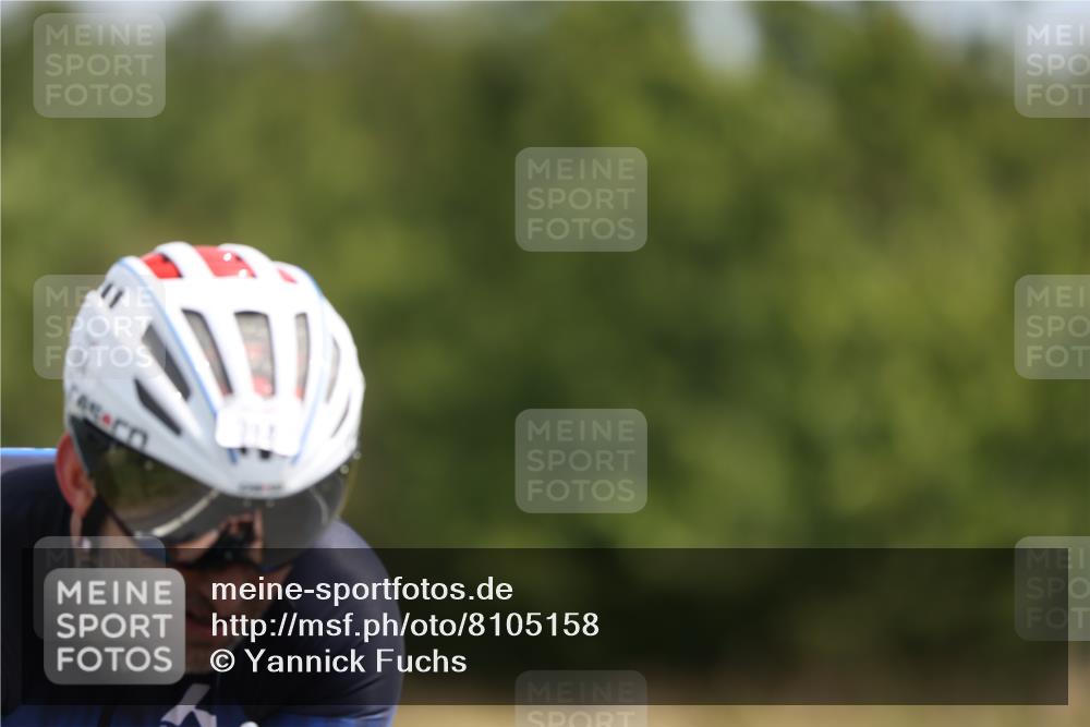 22.06.2025 - Viking Triathlon Yannick Fuchs http://msf.ph/oto/8105158 22.06.2025 11:29:11 Radfahren 152, 394 meine-sportfotos.de