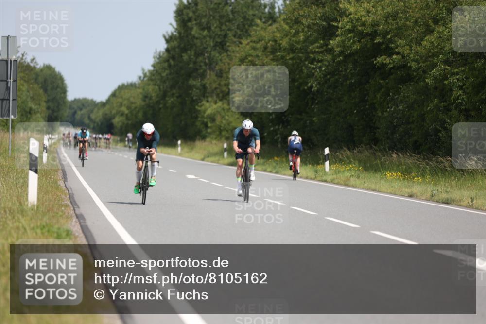 22.06.2025 - Viking Triathlon Yannick Fuchs http://msf.ph/oto/8105162 22.06.2025 12:09:32 Radfahren 31, 167, 185, 195, 402, 446, 495, 605 meine-sportfotos.de