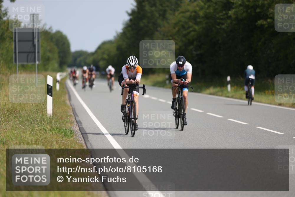 22.06.2025 - Viking Triathlon Yannick Fuchs http://msf.ph/oto/8105168 22.06.2025 11:29:22 Radfahren 43, 78, 110, 305, 314, 389, 411 meine-sportfotos.de