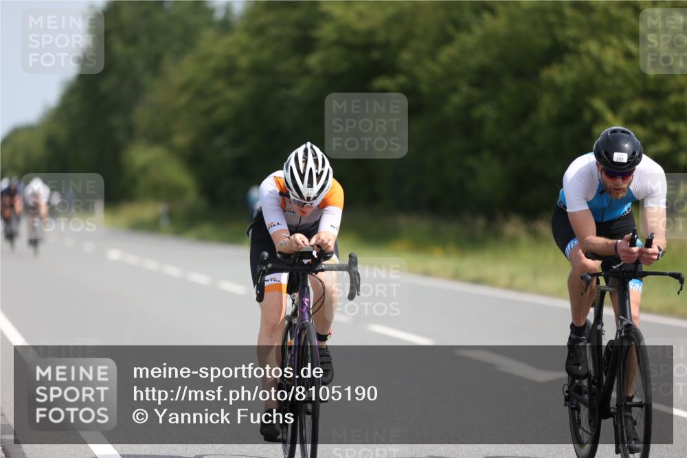 22.06.2025 - Viking Triathlon Yannick Fuchs http://msf.ph/oto/8105190 22.06.2025 11:29:24 Radfahren 43, 78, 110, 305, 314, 389, 411, 427 meine-sportfotos.de