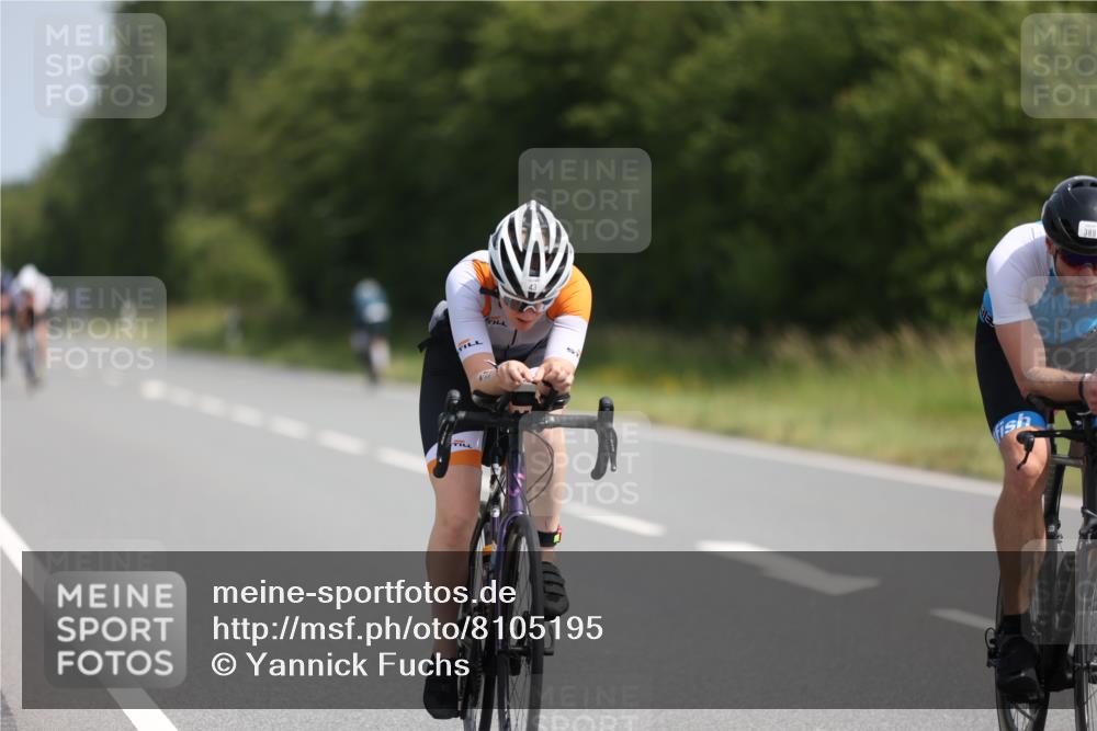 22.06.2025 - Viking Triathlon Yannick Fuchs http://msf.ph/oto/8105195 22.06.2025 11:29:24 Radfahren 43, 78, 110, 305, 314, 389, 411, 427 meine-sportfotos.de
