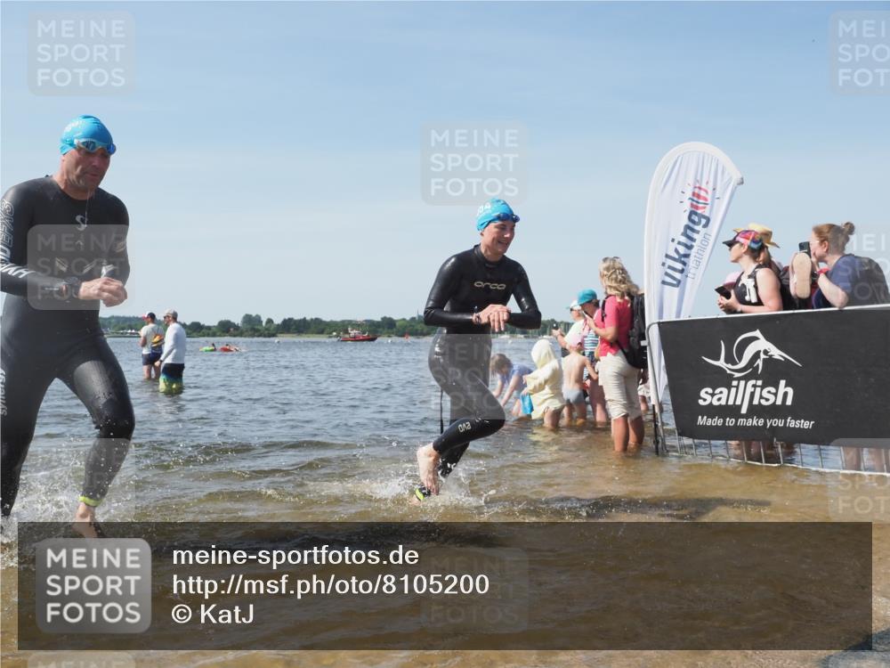 22.06.2025 - Viking Triathlon KatJ http://msf.ph/oto/8105200 22.06.2025 10:36:12 Schwimmen 19, 101, 313, 334, 377, 407, 448, 636 meine-sportfotos.de