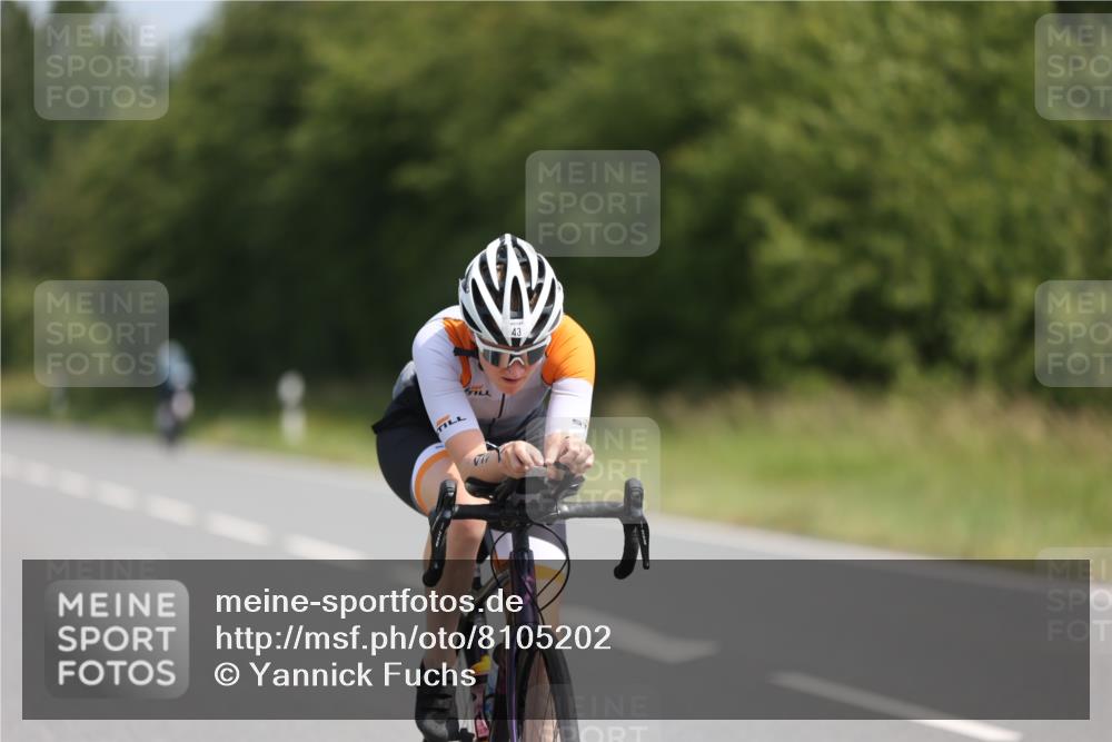 22.06.2025 - Viking Triathlon Yannick Fuchs http://msf.ph/oto/8105202 22.06.2025 11:29:24 Radfahren 43, 78, 110, 305, 314, 389, 411, 427 meine-sportfotos.de