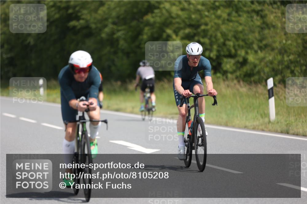 22.06.2025 - Viking Triathlon Yannick Fuchs http://msf.ph/oto/8105208 22.06.2025 12:09:35 Radfahren 167, 185, 402, 422, 495, 605 meine-sportfotos.de