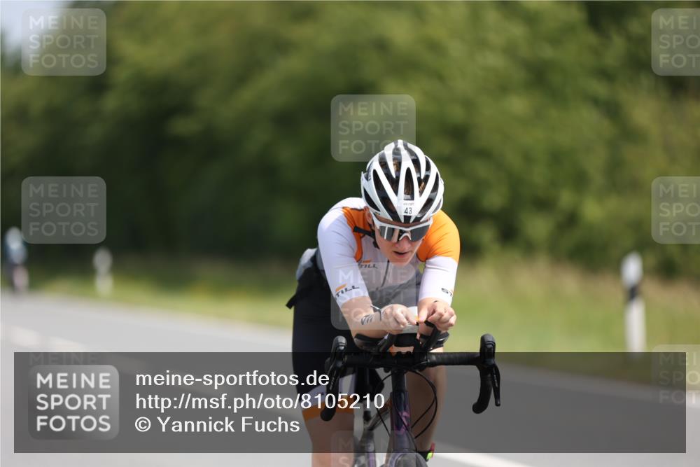 22.06.2025 - Viking Triathlon Yannick Fuchs http://msf.ph/oto/8105210 22.06.2025 11:29:24 Radfahren 43, 78, 110, 305, 314, 389, 411, 427 meine-sportfotos.de