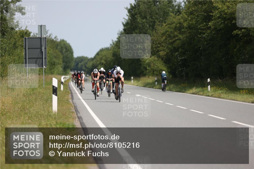 22.06.2025 - Viking Triathlon Yannick Fuchs http://msf.ph/oto/8105216 22.06.2025 11:29:25 Radfahren 43, 78, 93, 110, 281, 305, 314, 320, 389, 411, 427 meine-sportfotos.de