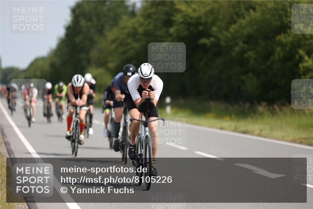 22.06.2025 - Viking Triathlon Yannick Fuchs http://msf.ph/oto/8105226 22.06.2025 11:29:29 Radfahren 78, 83, 93, 110, 254, 281, 305, 314, 320, 411, 427, 487 meine-sportfotos.de