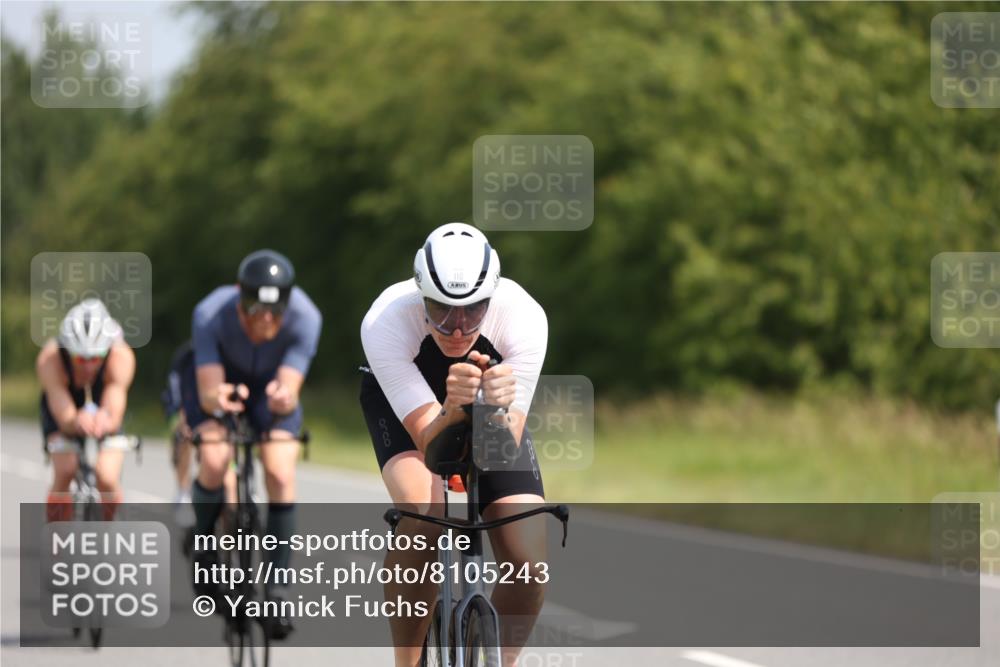 22.06.2025 - Viking Triathlon Yannick Fuchs http://msf.ph/oto/8105243 22.06.2025 11:29:30 Radfahren 78, 83, 93, 110, 254, 281, 305, 314, 320, 375, 411, 427, 487 meine-sportfotos.de