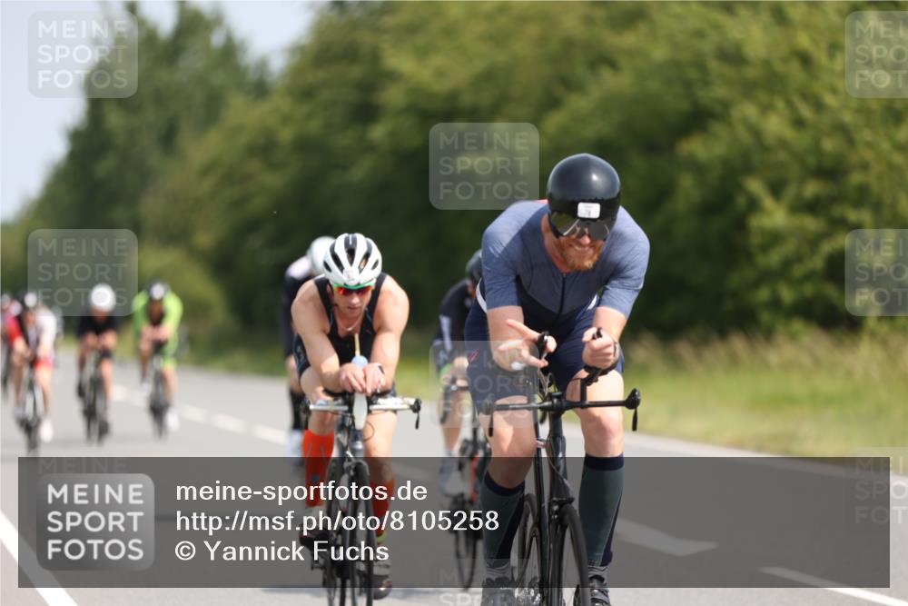 22.06.2025 - Viking Triathlon Yannick Fuchs http://msf.ph/oto/8105258 22.06.2025 11:29:31 Radfahren 78, 83, 93, 110, 254, 281, 305, 314, 320, 375, 411, 427, 487 meine-sportfotos.de