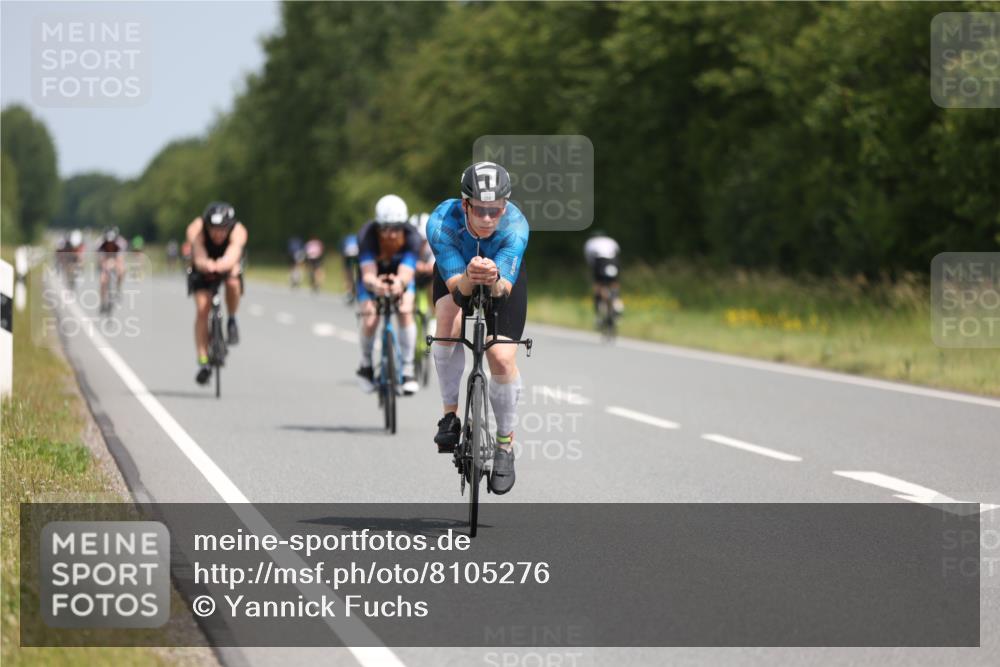 22.06.2025 - Viking Triathlon Yannick Fuchs http://msf.ph/oto/8105276 22.06.2025 12:09:58 Radfahren 298, 313, 341, 366, 386, 437, 542 meine-sportfotos.de