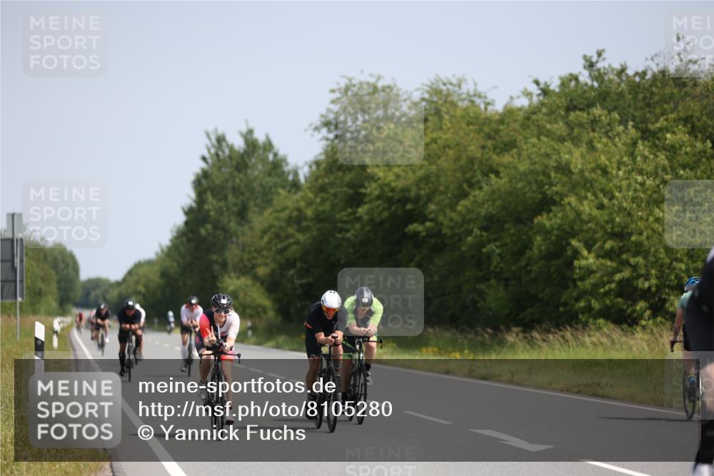 22.06.2025 - Viking Triathlon Yannick Fuchs http://msf.ph/oto/8105280 22.06.2025 11:29:33 Radfahren 78, 83, 93, 110, 254, 281, 314, 320, 375, 411, 427, 487 meine-sportfotos.de