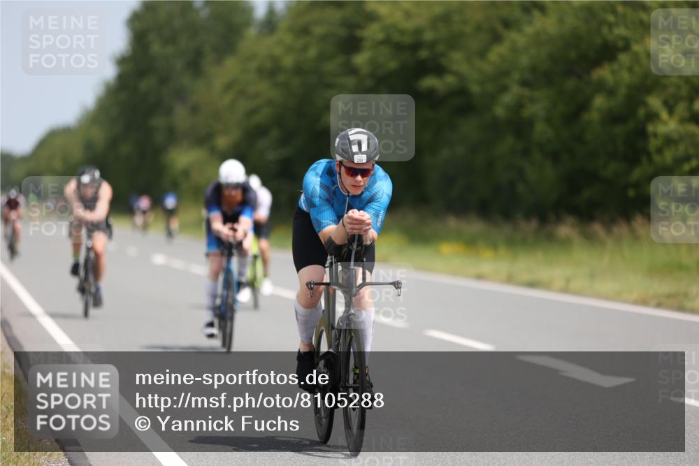 22.06.2025 - Viking Triathlon Yannick Fuchs http://msf.ph/oto/8105288 22.06.2025 12:09:58 Radfahren 298, 313, 341, 366, 386, 437, 542 meine-sportfotos.de
