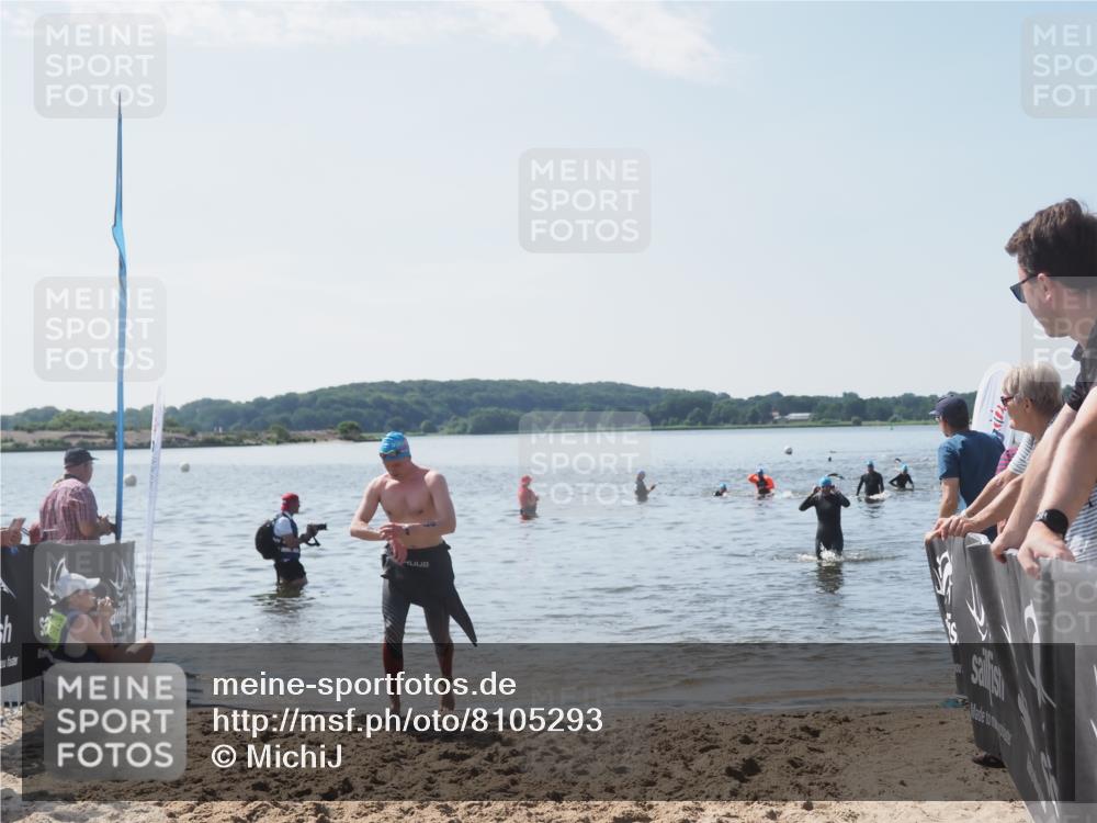 22.06.2025 - Viking Triathlon MichiJ http://msf.ph/oto/8105293 22.06.2025 10:50:12 Schwimmen 97, 431 meine-sportfotos.de