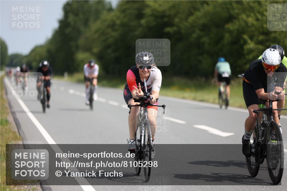 22.06.2025 - Viking Triathlon Yannick Fuchs http://msf.ph/oto/8105298 22.06.2025 11:29:34 Radfahren 78, 83, 93, 110, 182, 254, 281, 314, 320, 375, 411, 427, 487 meine-sportfotos.de