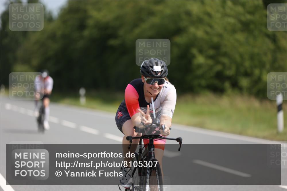 22.06.2025 - Viking Triathlon Yannick Fuchs http://msf.ph/oto/8105307 22.06.2025 11:29:35 Radfahren 78, 83, 93, 182, 254, 281, 314, 320, 375, 411, 427, 487 meine-sportfotos.de