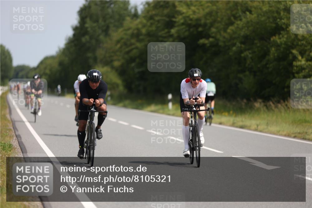 22.06.2025 - Viking Triathlon Yannick Fuchs http://msf.ph/oto/8105321 22.06.2025 11:29:36 Radfahren 83, 93, 182, 254, 281, 314, 320, 375, 411, 427, 487 meine-sportfotos.de