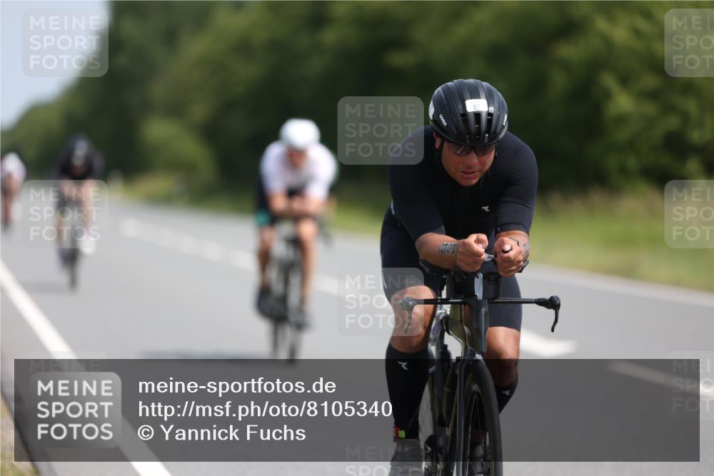 22.06.2025 - Viking Triathlon Yannick Fuchs http://msf.ph/oto/8105340 22.06.2025 11:29:38 Radfahren 83, 93, 182, 254, 281, 320, 375, 487 meine-sportfotos.de