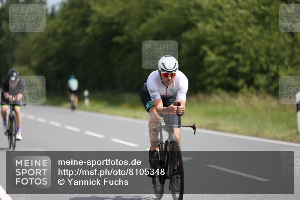 22.06.2025 - Viking Triathlon Yannick Fuchs http://msf.ph/oto/8105348 22.06.2025 11:29:38 Radfahren 83, 93, 182, 254, 281, 320, 375, 487 meine-sportfotos.de