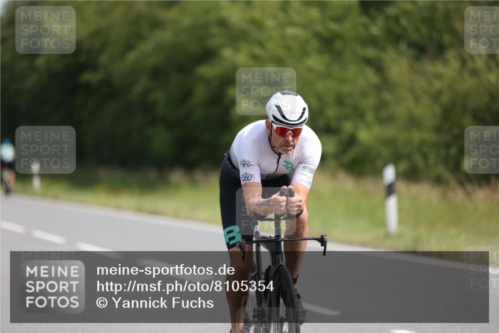 22.06.2025 - Viking Triathlon Yannick Fuchs http://msf.ph/oto/8105354 22.06.2025 11:29:39 Radfahren 83, 93, 182, 254, 281, 320, 375, 487 meine-sportfotos.de