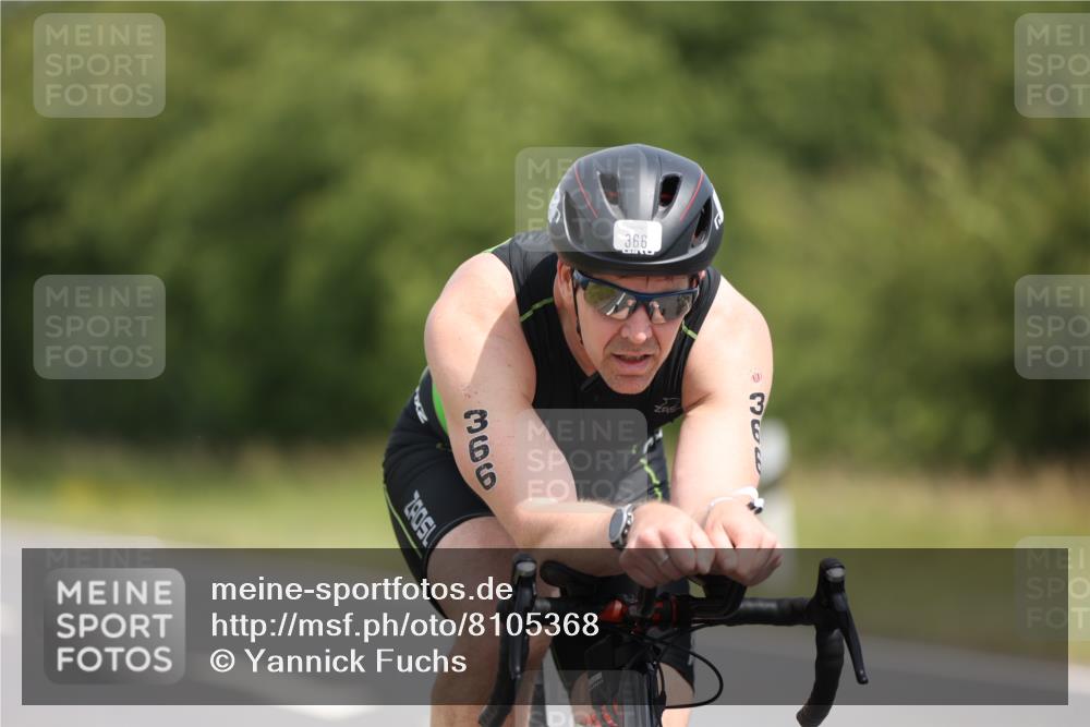 22.06.2025 - Viking Triathlon Yannick Fuchs http://msf.ph/oto/8105368 22.06.2025 12:10:02 Radfahren 59, 298, 313, 366, 386, 437, 542 meine-sportfotos.de