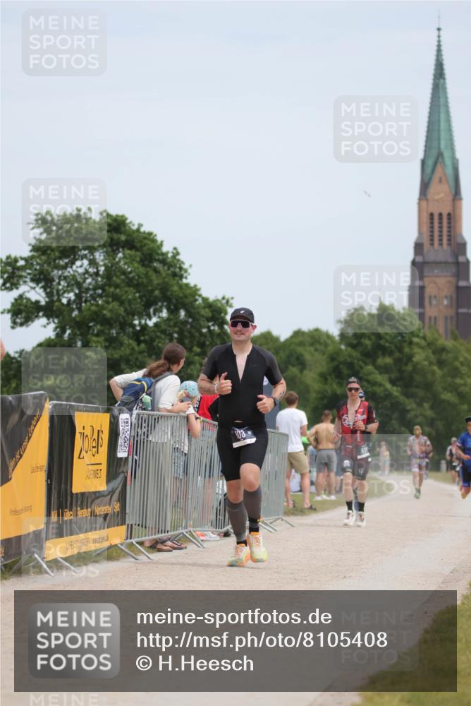 22.06.2025 - Viking Triathlon H.Heesch http://msf.ph/oto/8105408 22.06.2025 13:44:37 Laufen 103, 137, 216, 410, 492, 506 meine-sportfotos.de