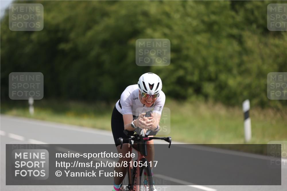 22.06.2025 - Viking Triathlon Yannick Fuchs http://msf.ph/oto/8105417 22.06.2025 11:29:44 Radfahren 72, 131, 154, 182, 375, 553 meine-sportfotos.de