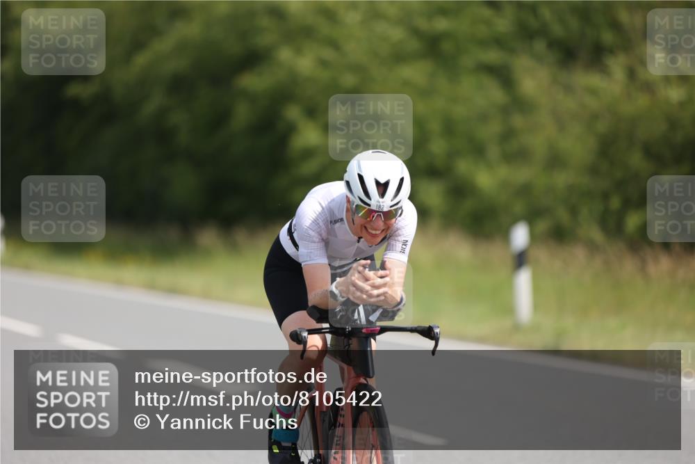 22.06.2025 - Viking Triathlon Yannick Fuchs http://msf.ph/oto/8105422 22.06.2025 11:29:44 Radfahren 72, 131, 154, 182, 375, 553 meine-sportfotos.de
