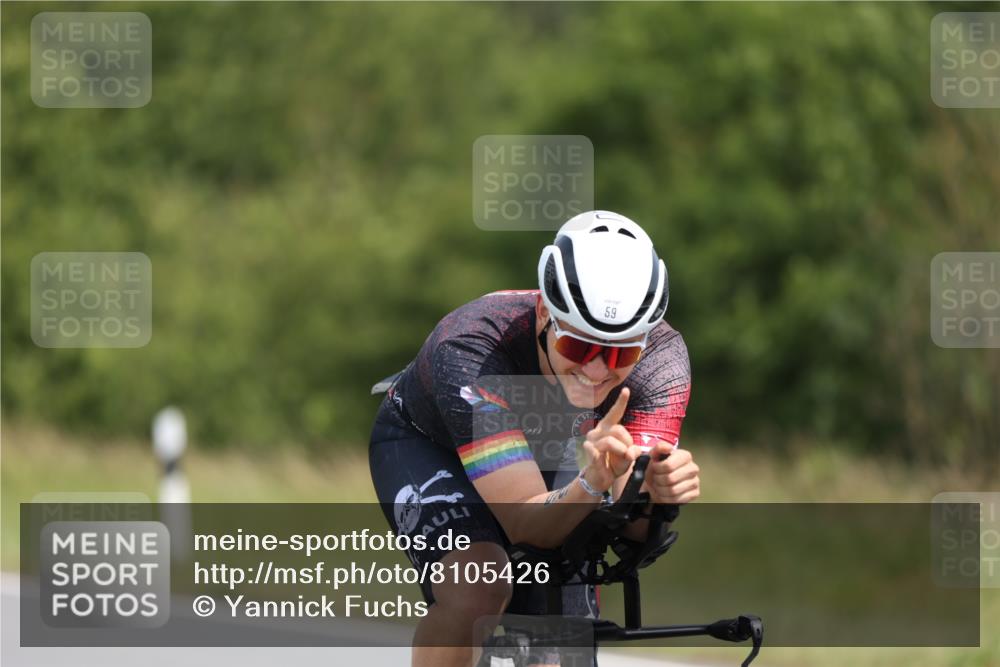 22.06.2025 - Viking Triathlon Yannick Fuchs http://msf.ph/oto/8105426 22.06.2025 12:10:10 Radfahren 57, 59, 152, 171, 295, 313, 332, 540, 552 meine-sportfotos.de