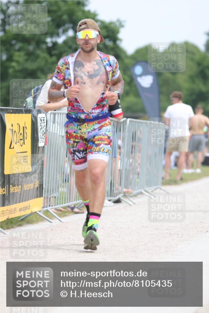 22.06.2025 - Viking Triathlon H.Heesch http://msf.ph/oto/8105435 22.06.2025 13:44:49 Laufen 137, 301, 517, 610 meine-sportfotos.de