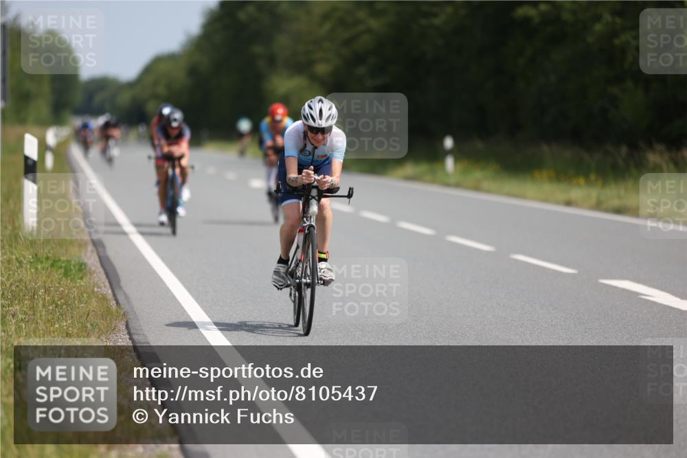 22.06.2025 - Viking Triathlon Yannick Fuchs http://msf.ph/oto/8105437 22.06.2025 11:29:48 Radfahren 72, 131, 154, 182, 270, 370, 553 meine-sportfotos.de