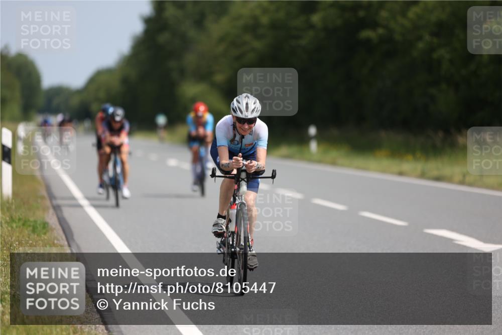 22.06.2025 - Viking Triathlon Yannick Fuchs http://msf.ph/oto/8105447 22.06.2025 11:29:48 Radfahren 72, 131, 154, 182, 270, 370, 553 meine-sportfotos.de