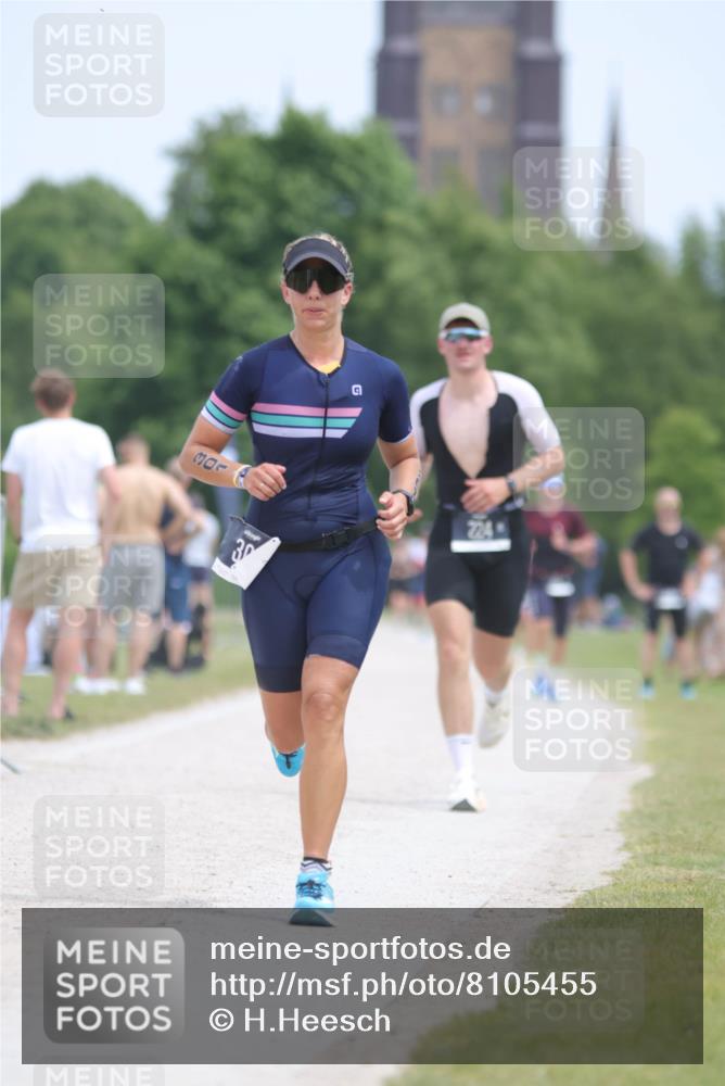 22.06.2025 - Viking Triathlon H.Heesch http://msf.ph/oto/8105455 22.06.2025 13:44:53 Laufen 224, 301, 517, 610 meine-sportfotos.de