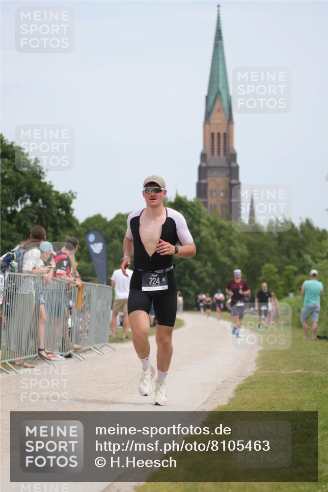 22.06.2025 - Viking Triathlon H.Heesch http://msf.ph/oto/8105463 22.06.2025 13:44:56 Laufen 224, 301, 517, 610 meine-sportfotos.de
